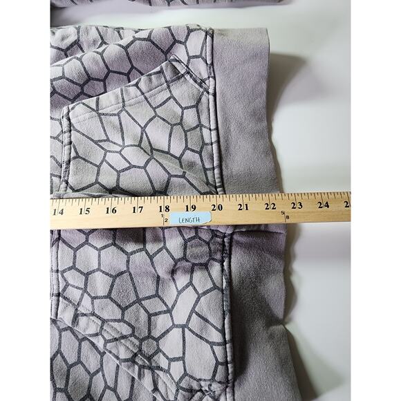 Vintage FAM0OUS STARS AND STRAPS Y2K Gray Black Travis Barker Hoodie Women SZ 8 - Picture 7 of 8